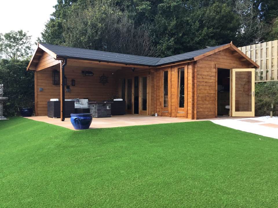 Summer House built by iGroup.