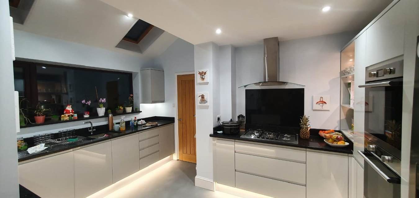 Kitchen Refurbishment by iGroup