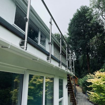 Balcony construction by iGroup